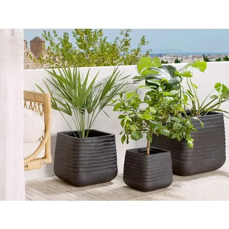 Beliani Modern Outdoor Garden Flower Pot Large 38 X 37 Cm Square Planter Black Parikia 4 Beliani Modern Outdoor Garden Flower Pot Large 38 X 37 Cm Square Planter Black Parikia - Image 2