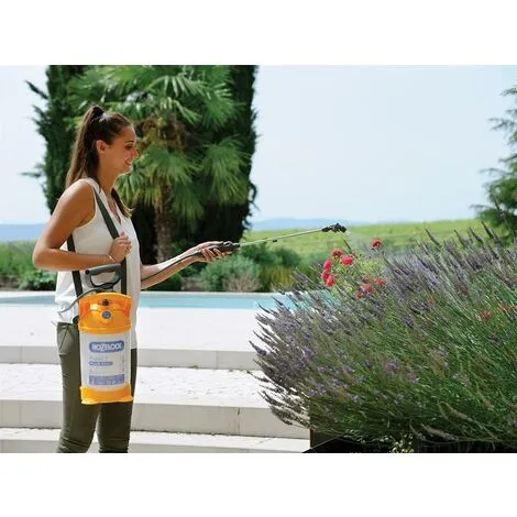 Hozelock 4311 Pulsar Plus Pressure Sprayer 7 Litre - HOZ4311 3 Hozelock 4311 Pulsar Plus Pressure Sprayer 7 Litre - HOZ4311