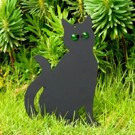 KCT Black Metal Cat Scarer Pest Deterrant - 3 Pack 6 KCT Black Metal Cat Scarer Pest Deterrant - 3 Pack - Image 4