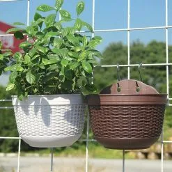 ERHOPE Self-Watering Hanging Planter Pot With Water Reservoir For Wall Or Garden Decoration 25 X 16.5 X 15 Cm,Brown 8 ERHOPE Self-Watering Hanging Planter Pot With Water Reservoir For Wall Or Garden Decoration 25 X 16.5 X 15 Cm,Brown -Indoor Flower Pot 87621372 2