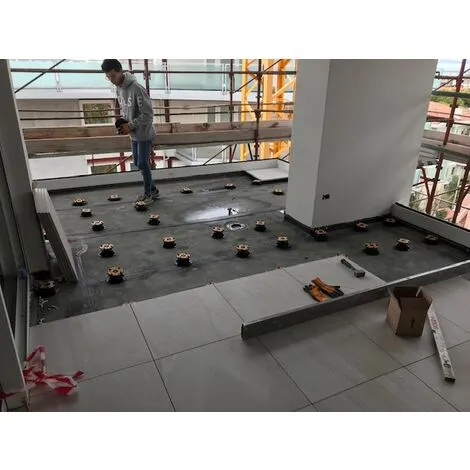 282-317mm BALANCE Self-levelling Pedestal - Wallbarn 5 282-317mm BALANCE Self-levelling Pedestal - Wallbarn - Image 3